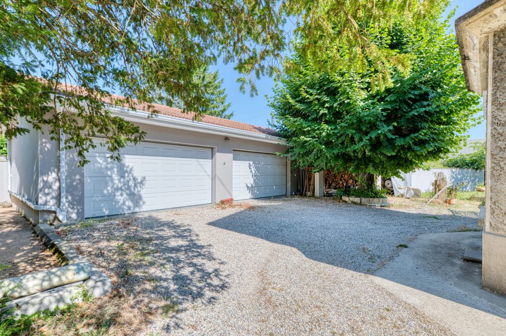 Maison atypique Coup de Coeur à Tignieu Jameyzieu 137m2