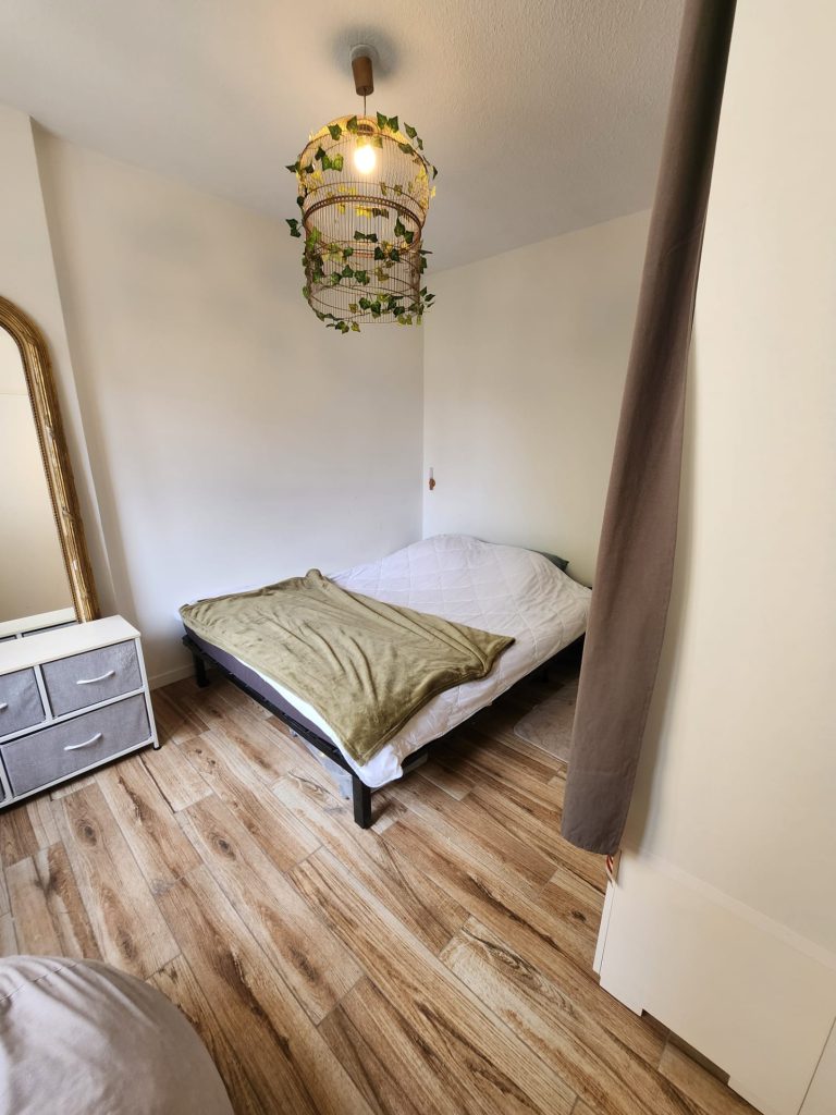 Appartement T2 centre ville en parfait état.