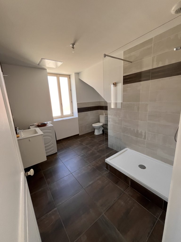 NOUVEAUTE ! Grand T2 sur commune de MONTALIEU