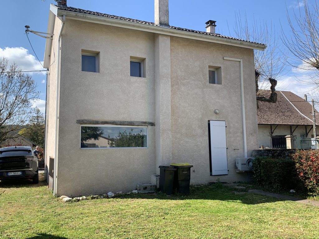 Maison de village 10min de Crémieu