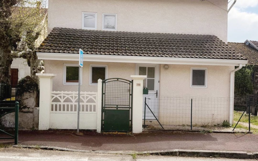 Maison de village 10min de Crémieu