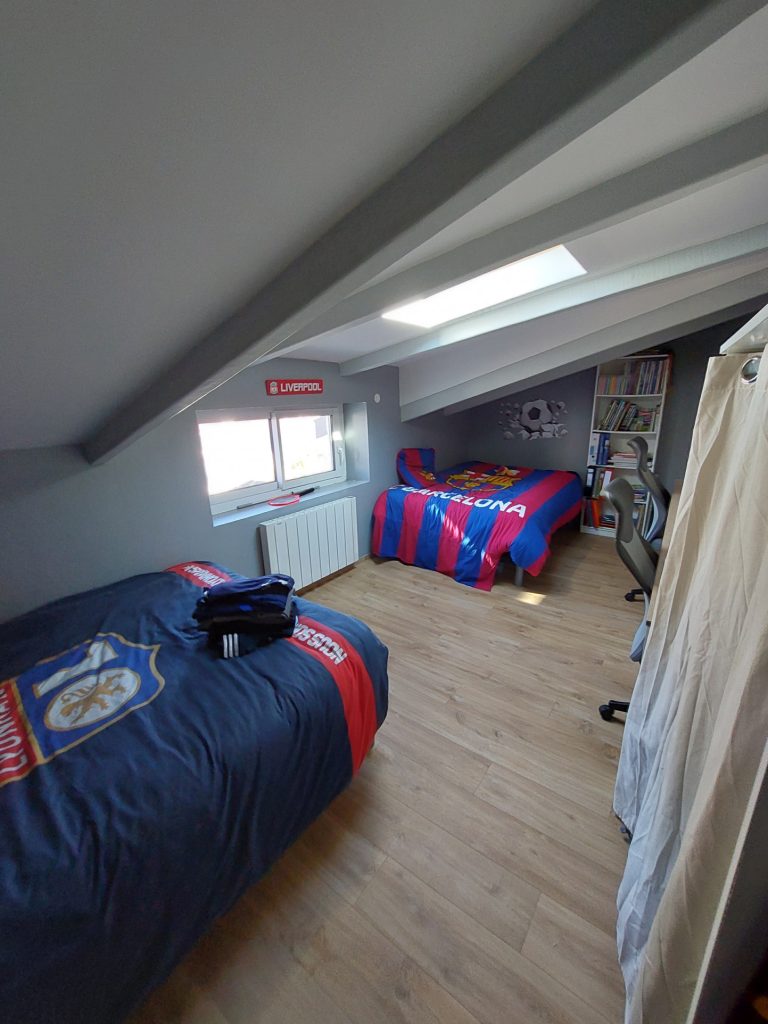 Maison environ 130 m2 avec extérieur – Bail courte durée