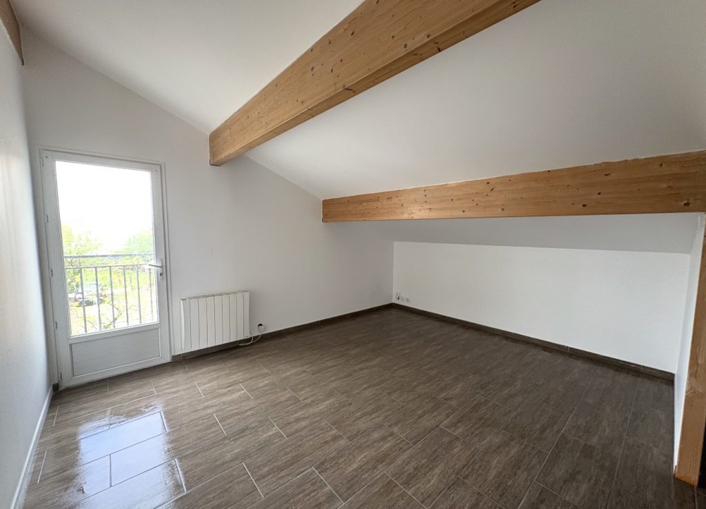 Maison familiale 145m2 habitable (190m2 utiles) 5 chambres rénovée à Tignieu