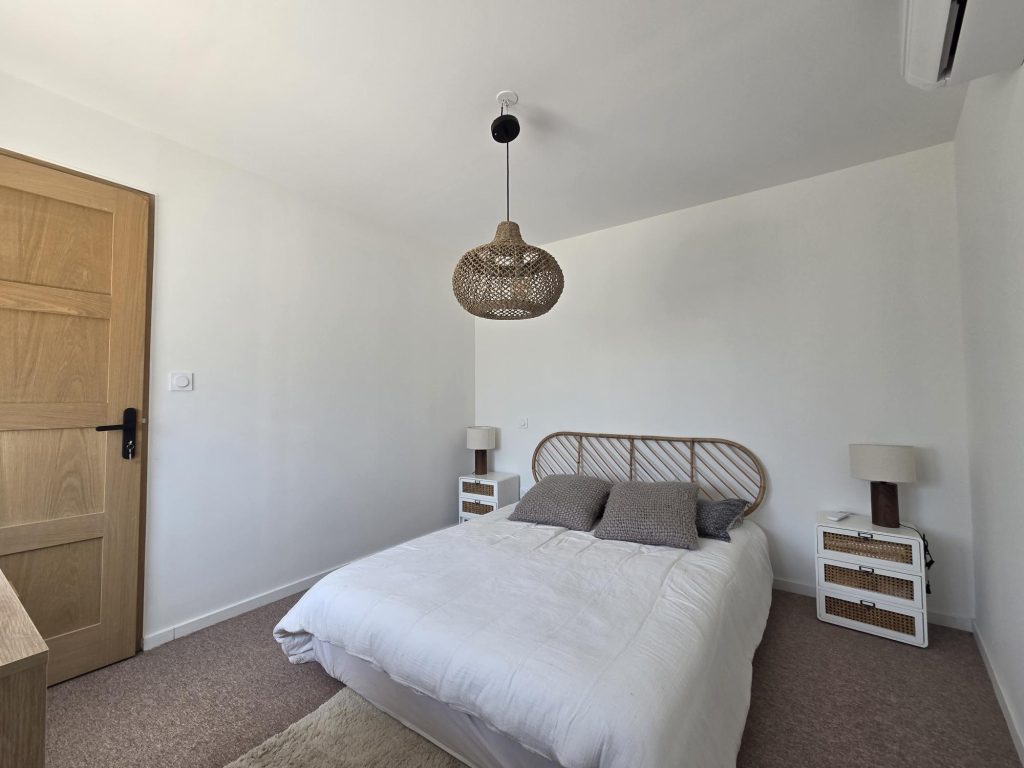 Maison coup de cœur Nivolas-Vermelle ! Maison T4 de 95m2 avec piscine