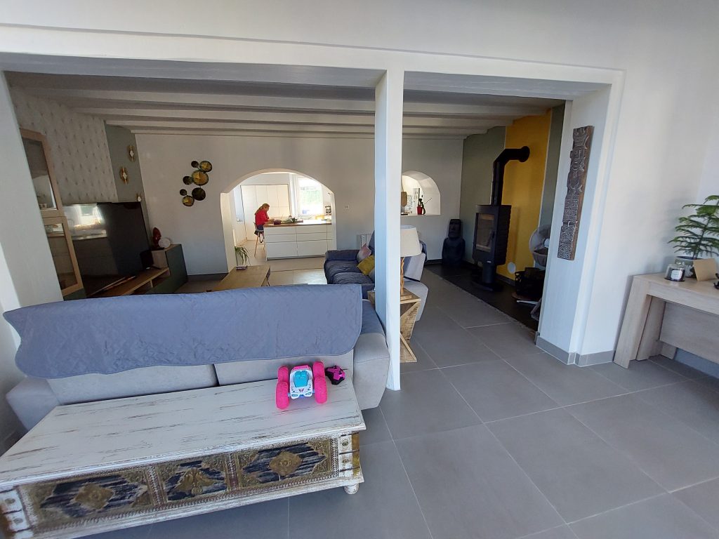 Maison environ 130 m2 avec extérieur – Bail courte durée